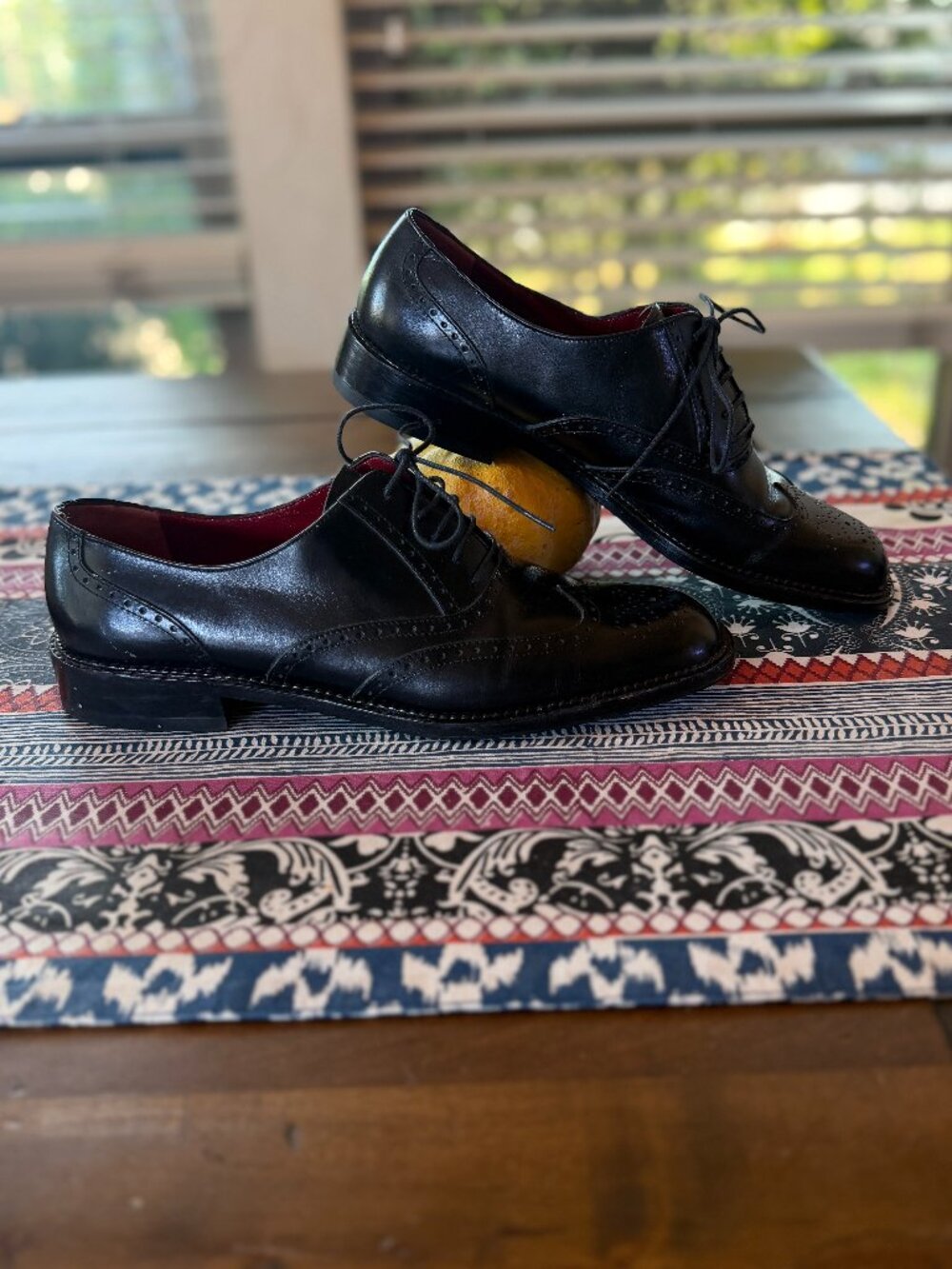 Salvatore Ferragamo Sport, Vintage Women Brogue Wingtips, Black, Size 7.5B